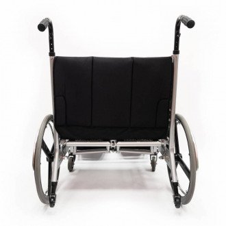 Кресло-коляска с ручным приводом Titan Minimaxx LY-250-1203 в Краснодаре