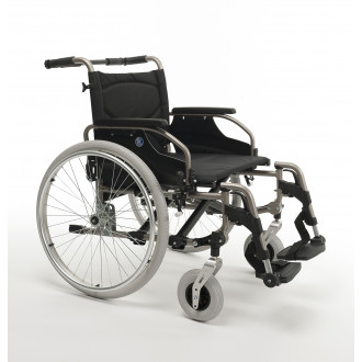 Кресло-коляска с ручным приводом Vermeiren V200 XL в Краснодаре
