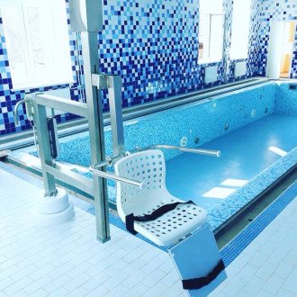 Стационарный подъёмник для бассейна Physioteсhnica вертикальный в Краснодаре