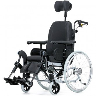 Многофункциональная кресло-коляска Invacare Rea Clematis в Краснодаре